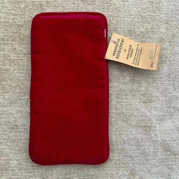 Vintage Handcrafted Needlepoint Glasses Case • New Old Stock - Picture 3 of 7